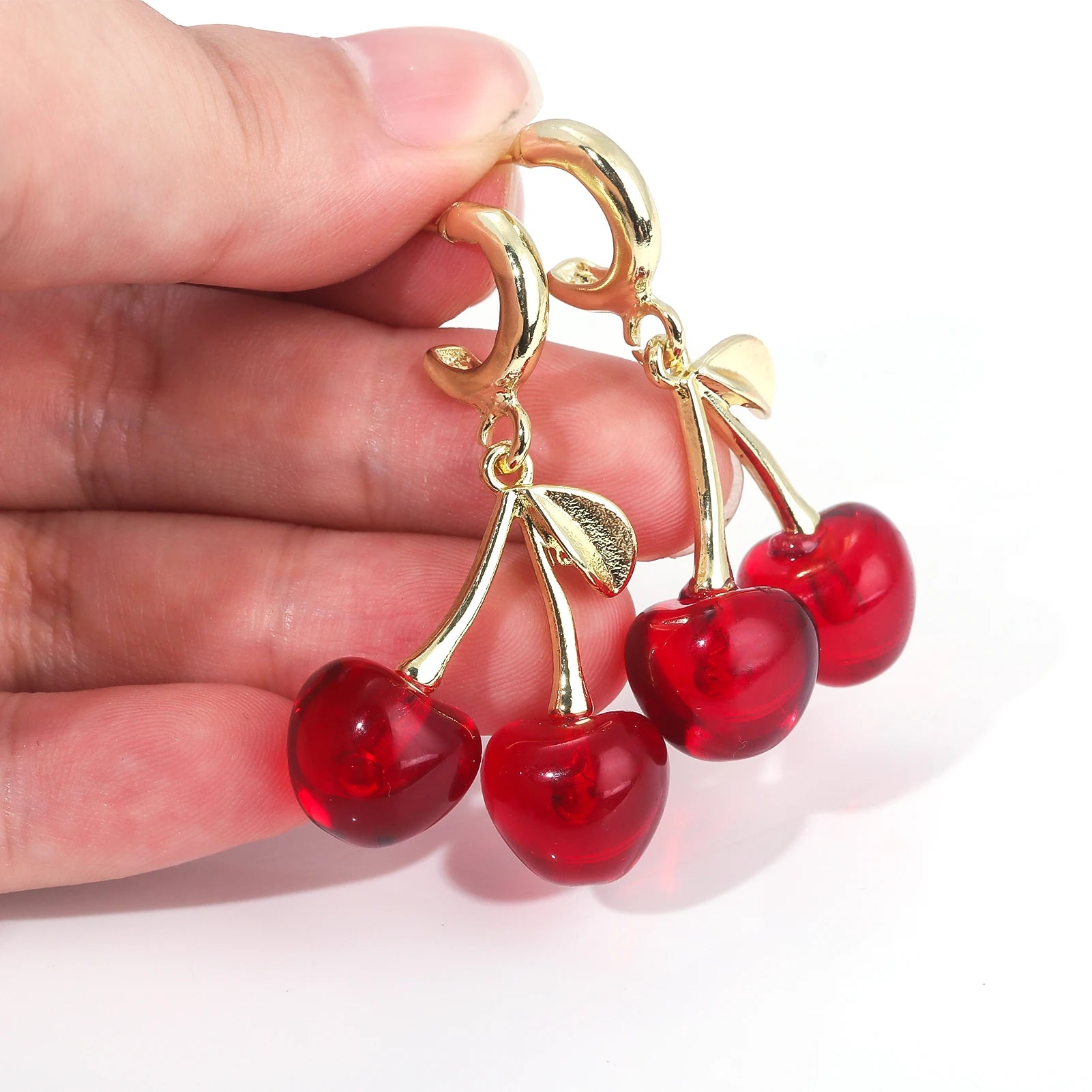 Pendientes de cereza dulce, diseño creativo de moda, pendientes de frutas delicados y elegantes para mujer, accesorios de joyería, regalos