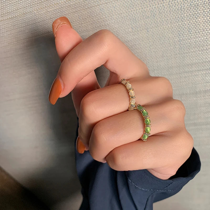 Anillo de ópalo ajustable