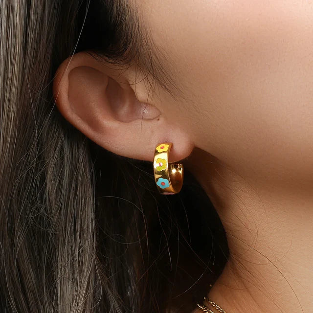 Pendientes de aro con estrella