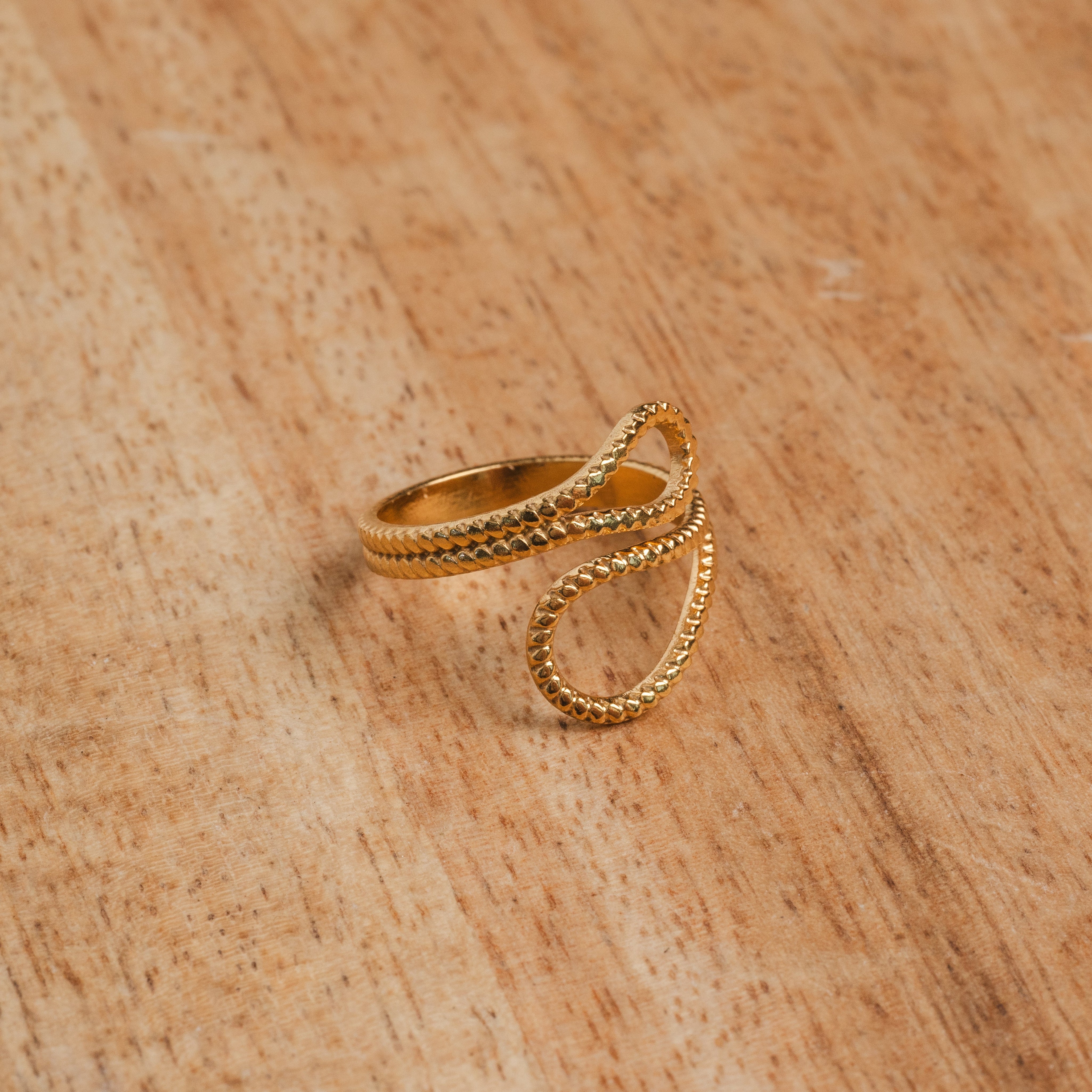 Anillo abstracto ajustable Ava - Oro