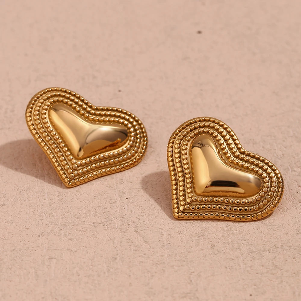 Pendientes de corazón chapados