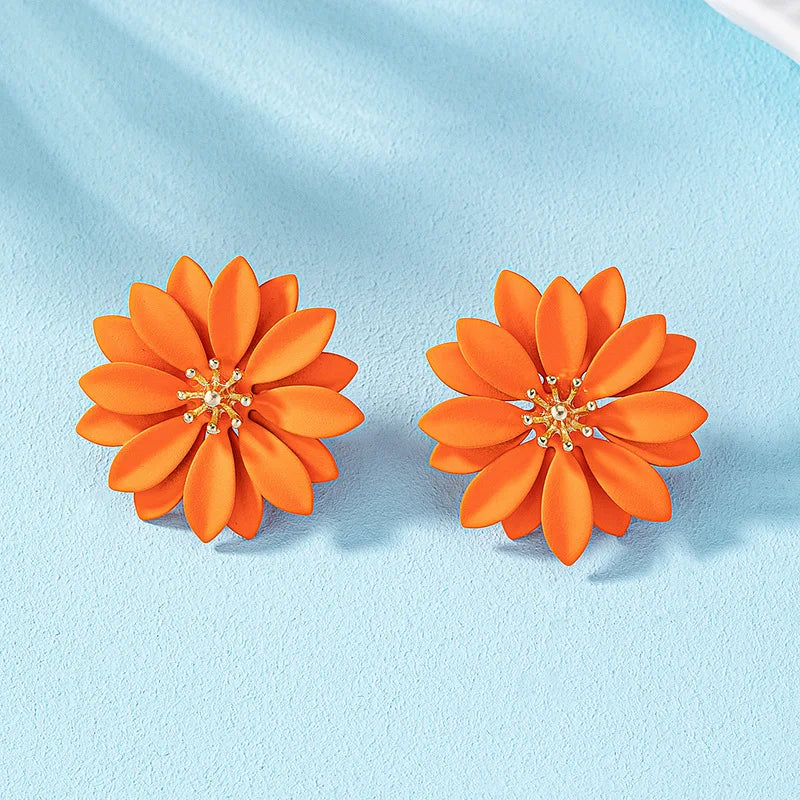 Pendientes de tuerca para mujeres y niñas, temperamento de flor de Metal esmaltado, accesorios para las orejas con personalidad Simple Popular, joyería de moda CE287