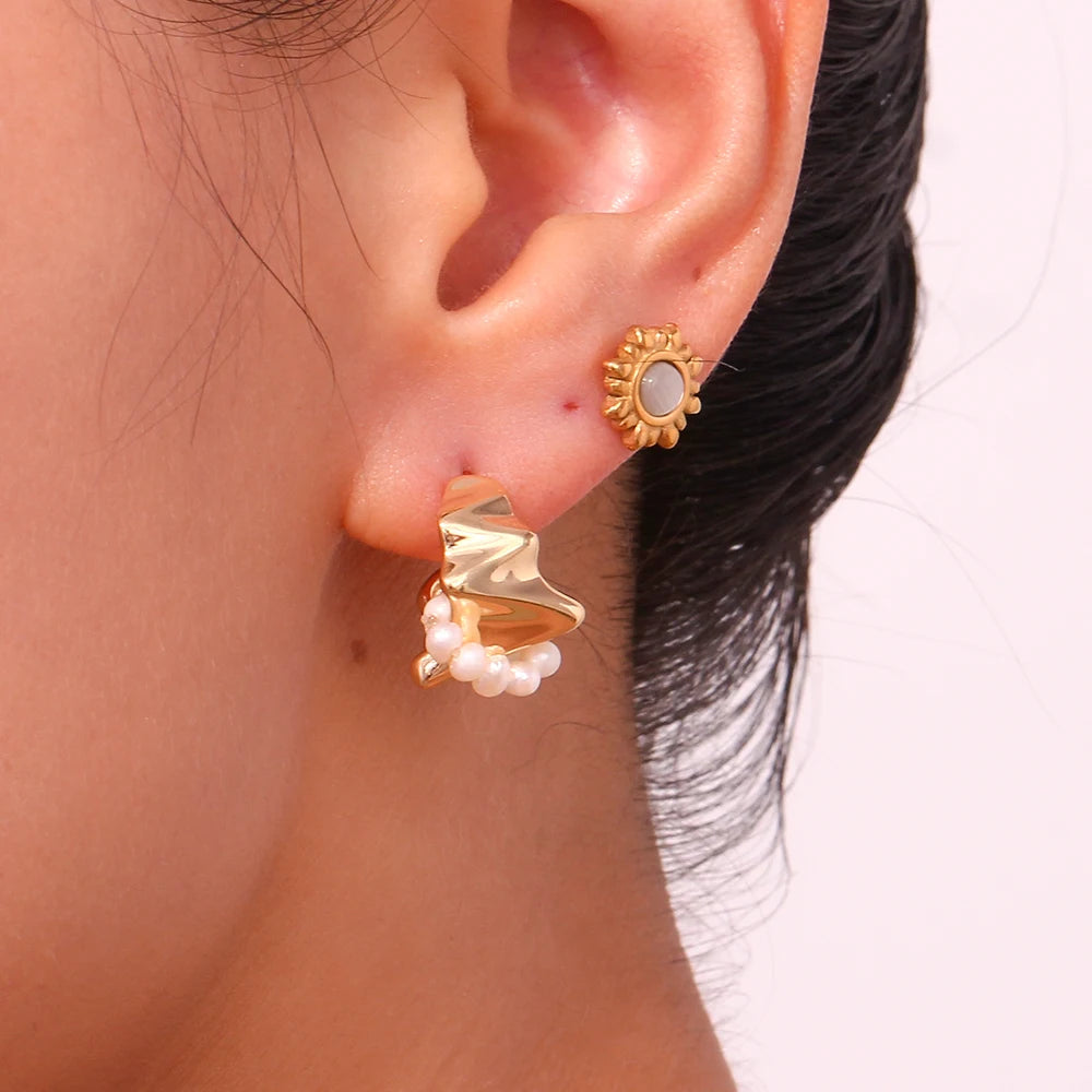 Pendientes de perlas geométricas