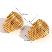 Pendientes geométricos dorados