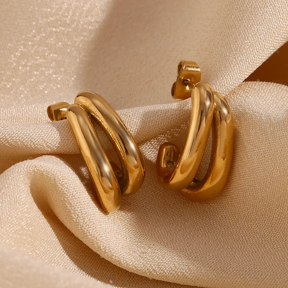 E.B.belle Pendientes simples con forma de plátano de doble capa, sin deslustre, regalo de acero inoxidable 316L, pendientes chapados en oro de 18 quilates para mujer