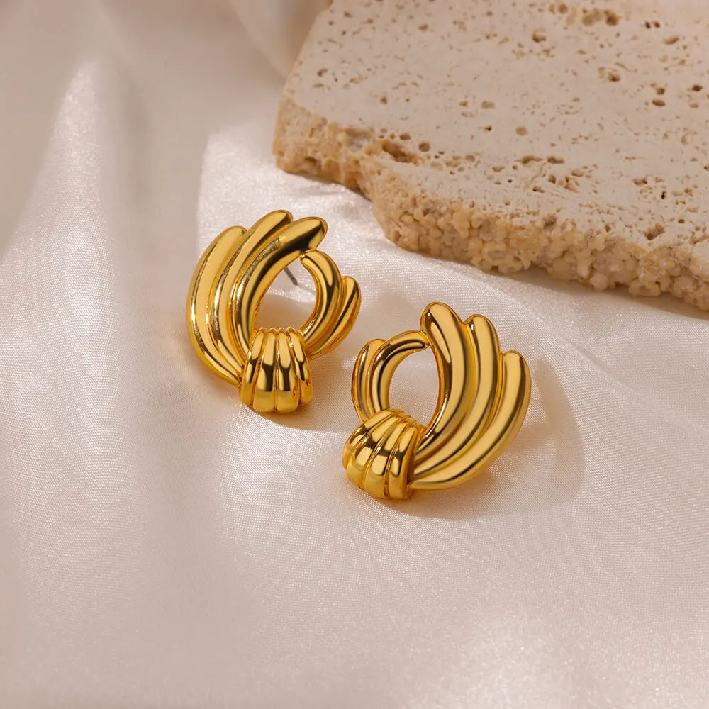 Pendientes de tuerca de acero inoxidable de estilo francés para mujer, aretes redondos estéticos de boda de Color dorado, joyería de tendencia 2024 para mujer