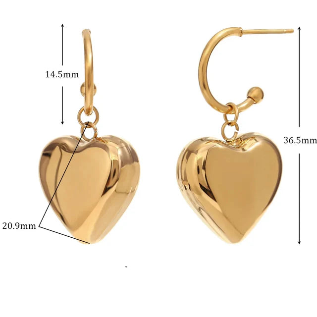 Pendientes elegantes de corazón