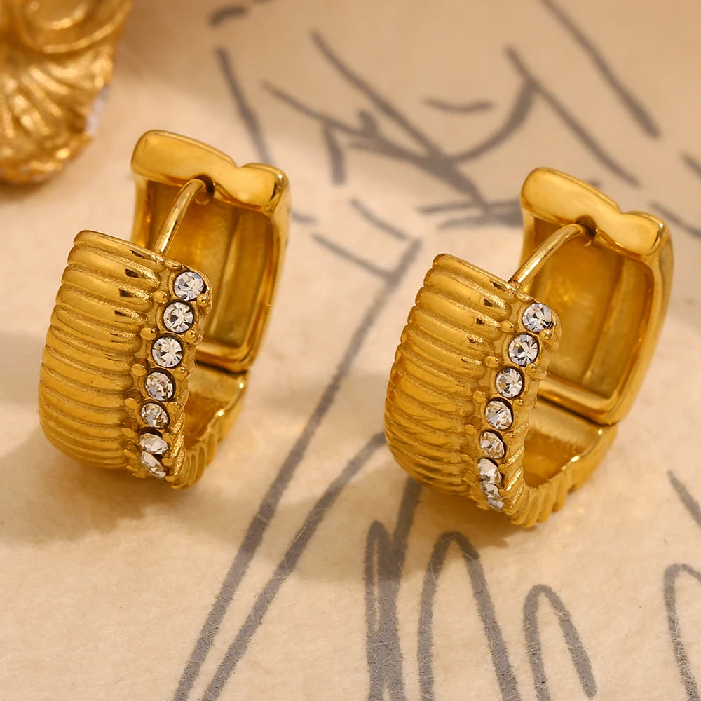 E.B.belle-pendientes de aro chapados en oro de 18k para mujer y niña, aretes de aro con borde de diamantes de imitación de lujo, diseño en espiral, joyería para fiesta y boda
