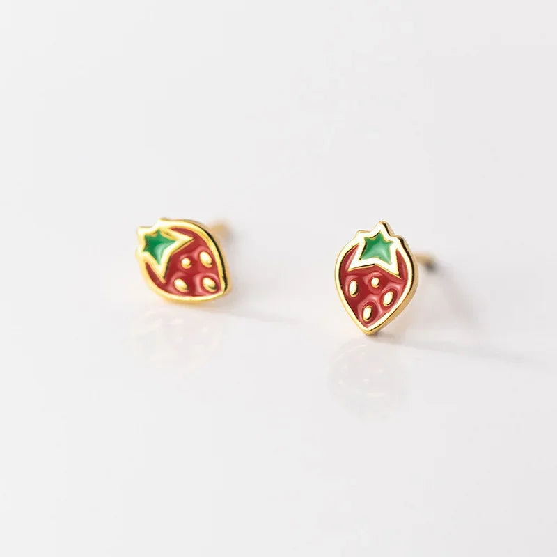 Pendientes pequeños y bonitos de fresa roja para mujer, pendientes de regalo de cumpleaños, accesorios de joyería