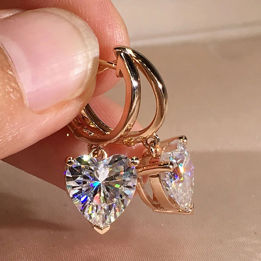Encantadores pendientes de aro de Color dorado con forma de corazón, pendientes colgantes de circón para mujer, joyería de boda, regalo para mujeres y niñas