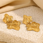Pendiente de hoja de arce