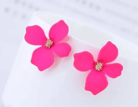 Pendientes de plata S925 con aguja para personas mayores, pétalos rojos, temperamento rojo, bonitos pendientes de flores pequeñas, joyería femenina, joyería de moda