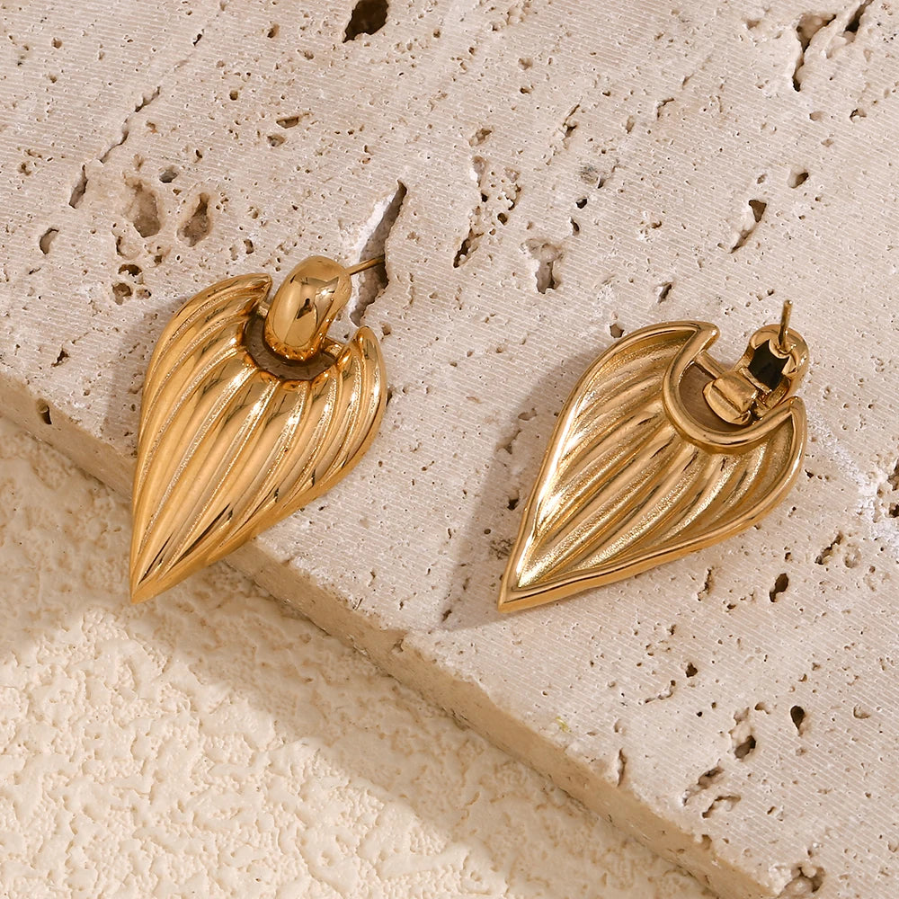 E.B.belle-pendientes de empalme de fundición de corazón y plumas, joyería de moda, decoración de acero inoxidable 316L resistente al agua