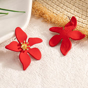 Pendientes de tuerca con elemento floral, accesorios para las orejas de temperamento Retro, regalo de fiesta, joyería de moda OL E482