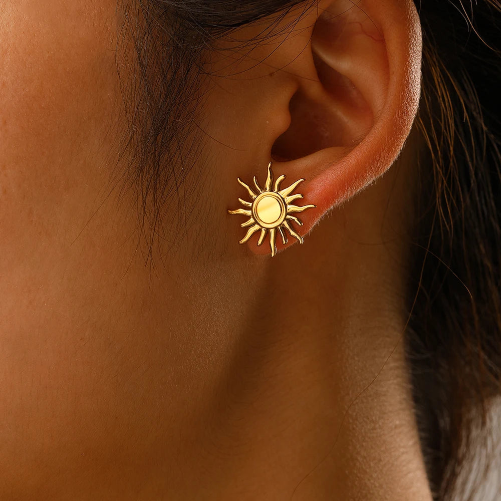 Pendientes de acero inoxidable Moda retro Elegante temperamento Plantas Pendientes de flores de girasol Joyería de mujer Ropa de desplazamiento diario