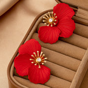 Pendientes de flores lacadas con diamantes de imitación de lujo, pendientes elegantes a la moda para mujeres, banquetes, fiestas de regalos, venta al por mayor