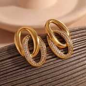 Elegantes pendientes de oro