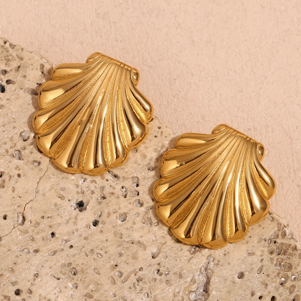 Pendientes de tuerca de concha para mujer, aretes de acero inoxidable 316L, resistentes al agua, hipoalergénicos, chapados en oro de 18K, regalo
