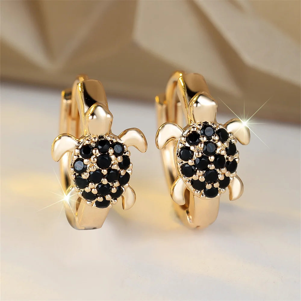 Pendientes de aro con forma de tortuga marina para mujer, piedra de circón verde, Color dorado Vintage, hebilla pequeña para oreja, joyería de boda, regalo para el día de la madre
