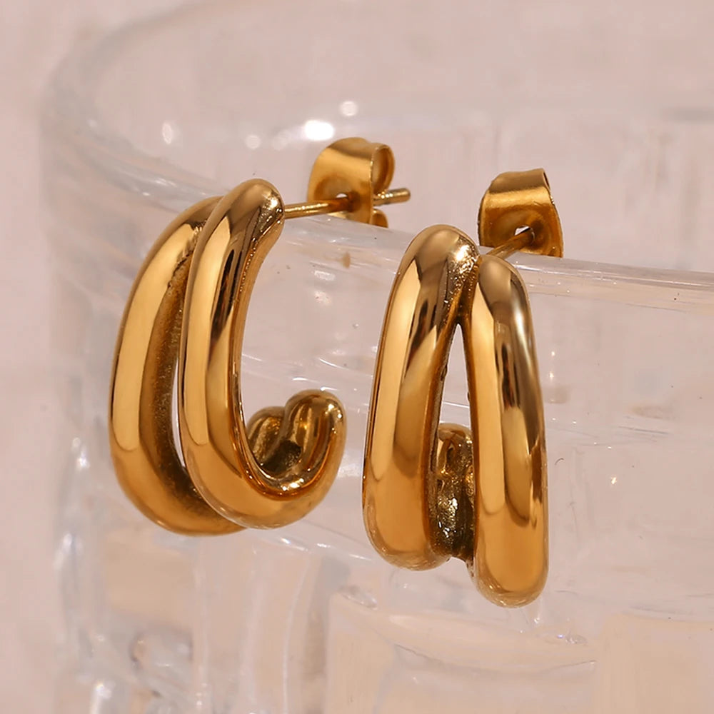 E.B.belle Pendientes simples con forma de plátano de doble capa, sin deslustre, regalo de acero inoxidable 316L, pendientes chapados en oro de 18 quilates para mujer