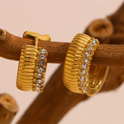 E.B.belle-pendientes de aro chapados en oro de 18k para mujer y niña, aretes de aro con borde de diamantes de imitación de lujo, diseño en espiral, joyería para fiesta y boda