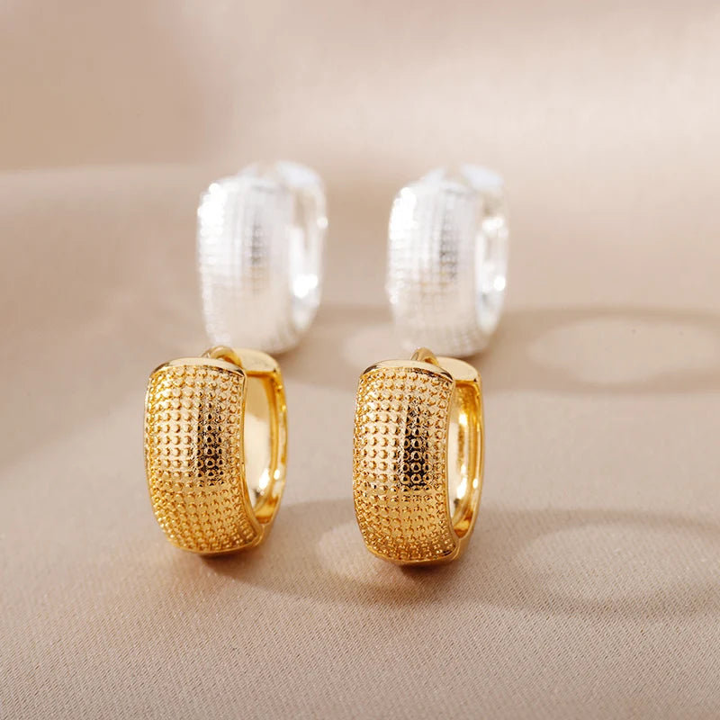 Pendientes de aro pequeños de Color dorado para mujer, pendientes de acero inoxidable de Color plateado, joyería Piercing de tendencia 2024, pendientes de regalo para mujer