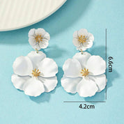 Pendientes colgantes de flores fucsia para mujer, chapados en oro, Spray blanco fucsia, pendientes colgantes de flores grandes, pendientes nupciales de vacaciones