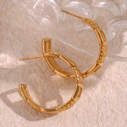 Pendientes de aro geométricos