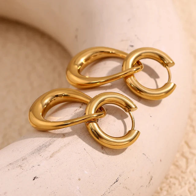 Anillo de pendiente clásico