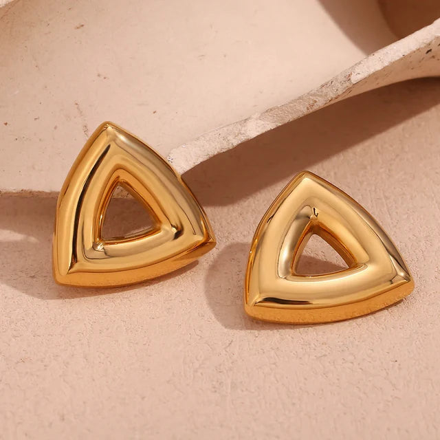Pendientes Triángulo Dorado