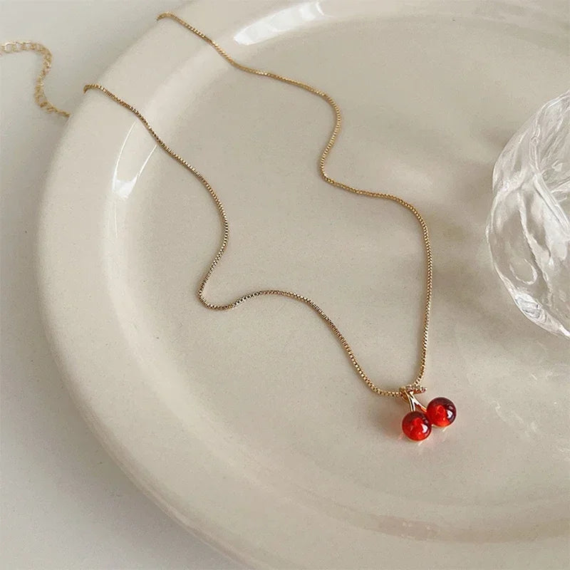 Collar con colgante de Color dorado y cereza roja vino, pendientes para mujer, collar de moda con personalidad, joyería de boda, regalos de cumpleaños