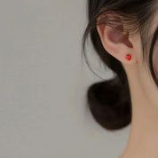 Pendientes pequeños y bonitos de fresa roja para mujer, pendientes de regalo de cumpleaños, accesorios de joyería