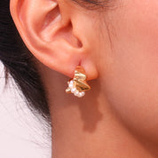 Pendientes de perlas geométricas