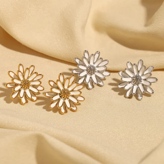 Pendientes de flores de oro