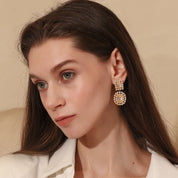 E.B.belle moda 18K chapado en oro de lujo empalmado cuadrado circón lleno de perlas pendientes mujeres fiesta joyería elegante no deslustradas