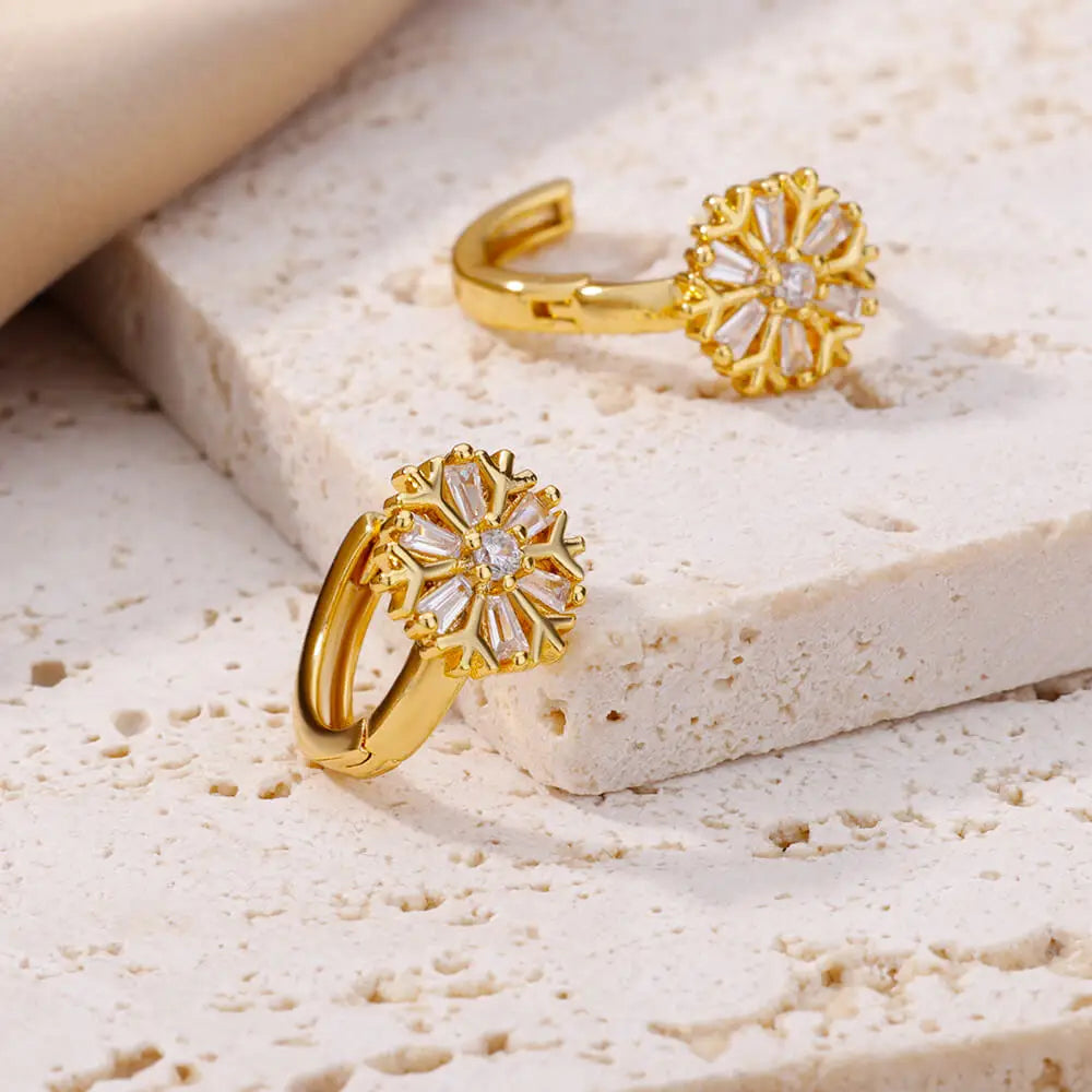 Pendientes de copo de nieve para mujer, pendientes de acero inoxidable de Color dorado, tendencia 20224, joyería estética de flores de lujo para las orejas, envío gratuito