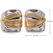 Pendientes geométricos de oro