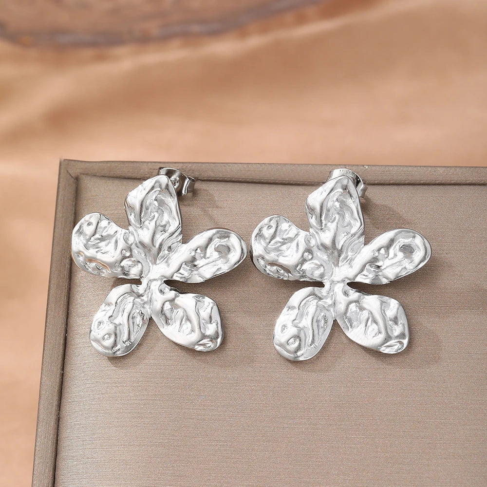 Pendientes de acero inoxidable para mujer, aretes brillantes cóncavos con flor botánica Vintage, joyería para uso diario