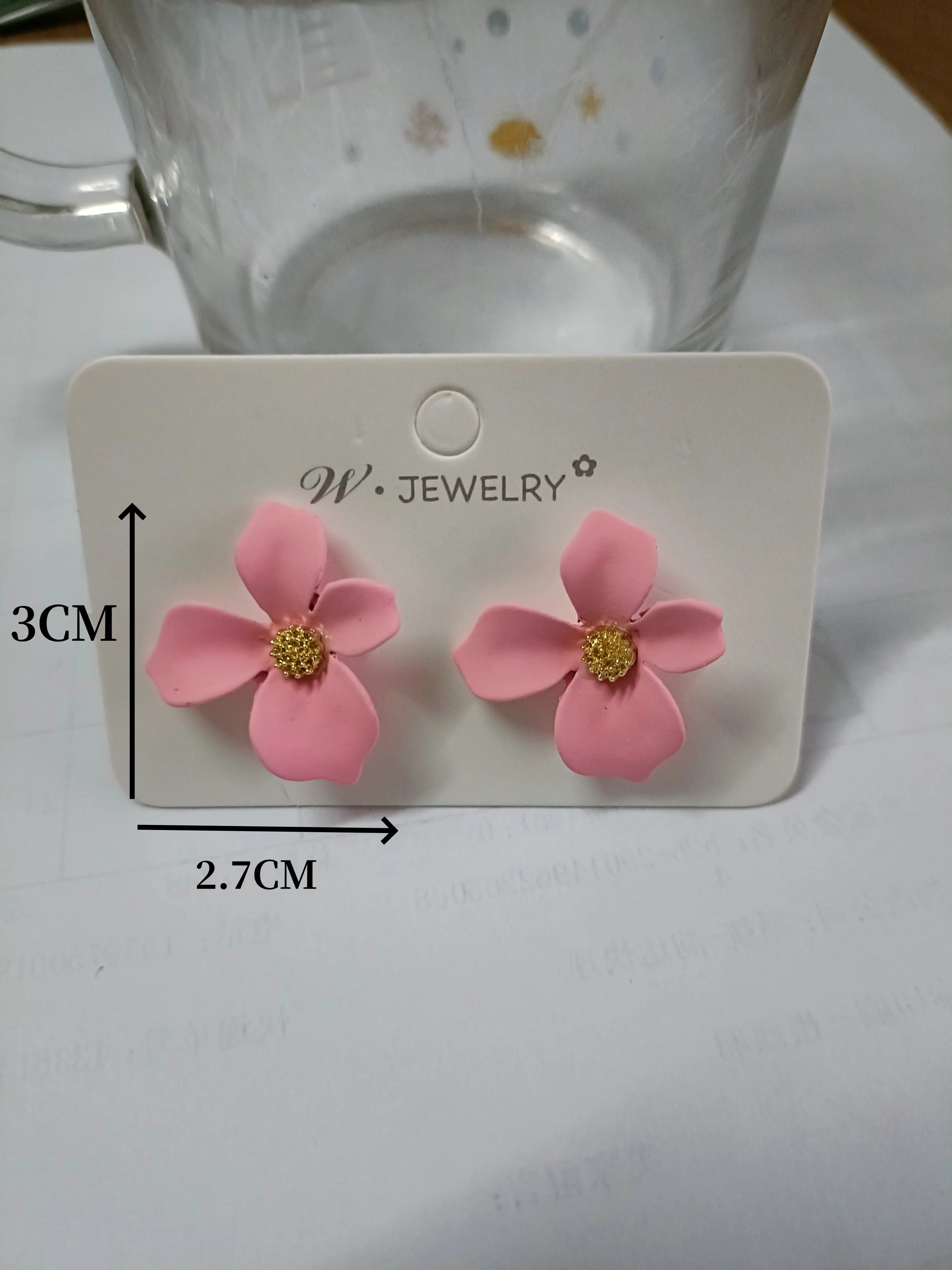 Pendientes de plata S925 con aguja para personas mayores, pétalos rojos, temperamento rojo, bonitos pendientes de flores pequeñas, joyería femenina, joyería de moda