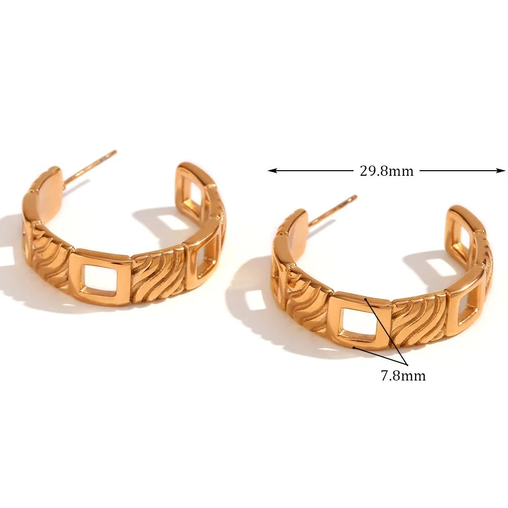 Pendientes de aro geométricos