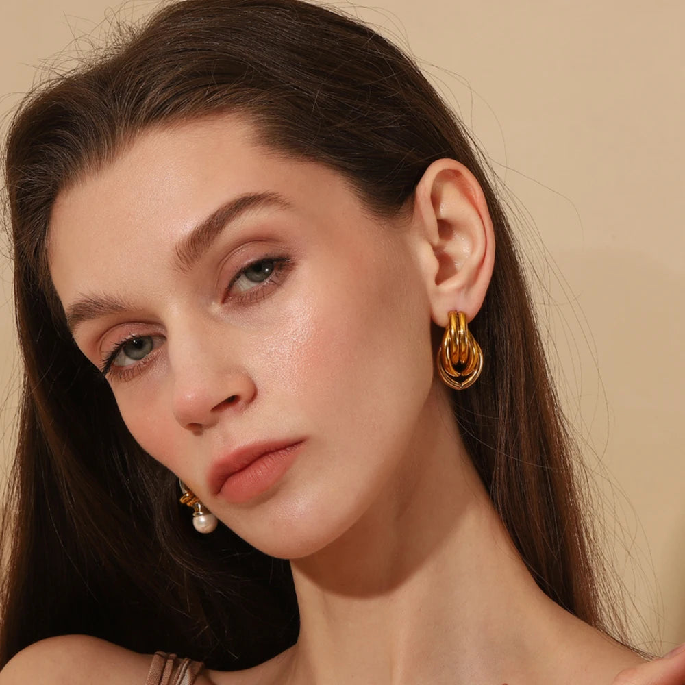 E.B.belle-pendientes pequeños con forma ovalada para mujer, aretes pequeños chapados en oro de 18k, de acero inoxidable, para fiesta, regalo de joyería