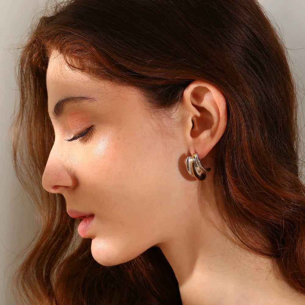 Elegantes pendientes de oro