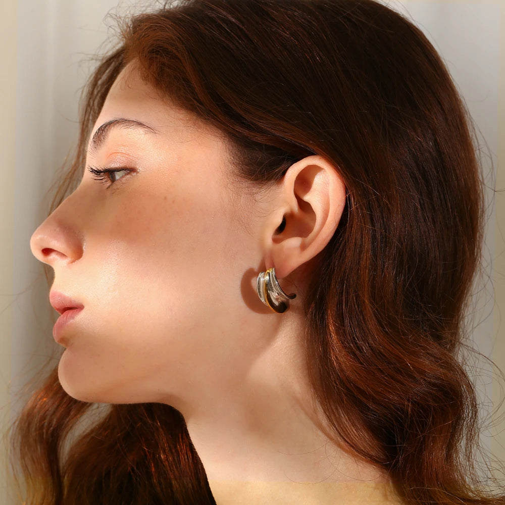 Elegantes pendientes de oro