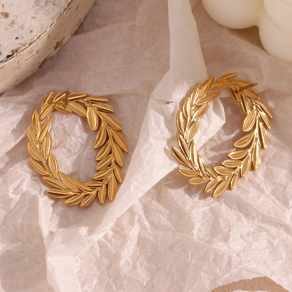 Pendientes de aro de hoja en forma de anillo en O impermeables, pendientes simples de acero inoxidable 316L, joyería chapada en oro de 18K para mujer