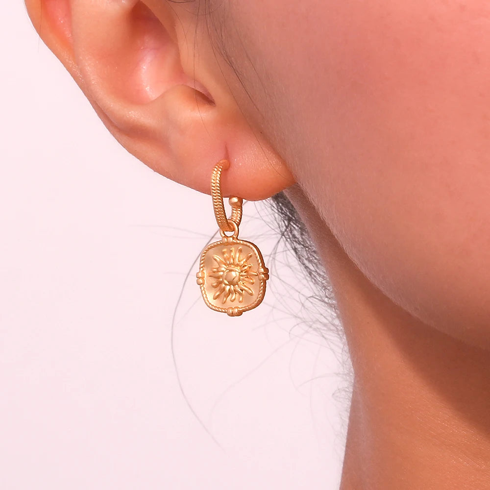 MamacitaSlay Vintage Sun Square Drop18K pendientes chapados en oro para mujer 2023 pendientes de acero inoxidable de tendencia para mujer 2023