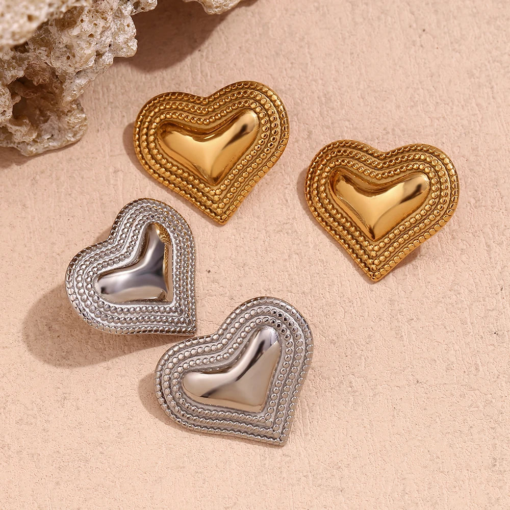 Pendientes de corazón chapados