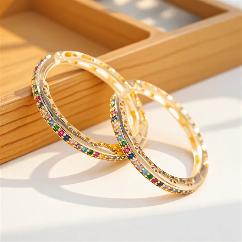 Pendientes redondos de aro de piedra Multicolor con circonita de arcoíris para mujer, hebilla de oreja de Color dorado, joyería para fiesta y boda diaria, regalo del Día de la madre