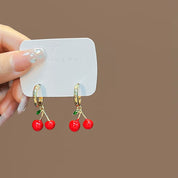 Nuevos pendientes de fresa y cereza, moda Edición coreana, fruta divertida, pendiente bonito para niña, diseño creativo, pendientes, joyería de regalo para Festival