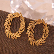 Pendientes de aro de hoja en forma de anillo en O impermeables, pendientes simples de acero inoxidable 316L, joyería chapada en oro de 18K para mujer