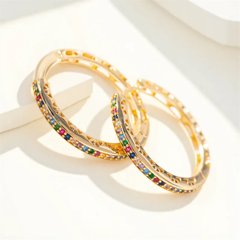 Pendientes redondos de aro de piedra Multicolor con circonita de arcoíris para mujer, hebilla de oreja de Color dorado, joyería para fiesta y boda diaria, regalo del Día de la madre